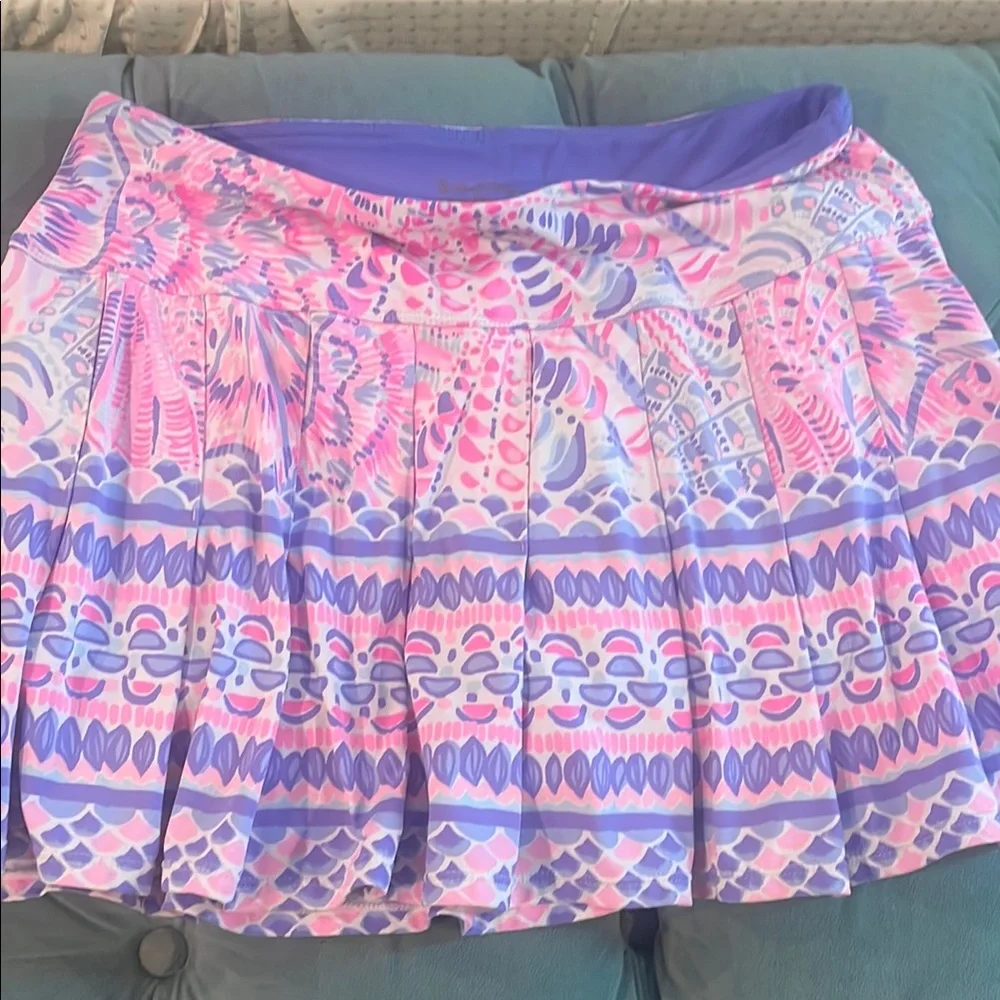 Adorable Lilly Pulitzer tennis/golf Skirt - Picture 2 of 4